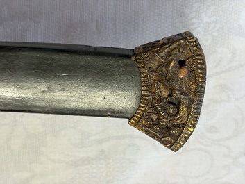 A Chinese palace guard sword 'Dao' inscribed 'Da Nei Shi Wei 大內侍衛', with lacquered wooden scabbard and gilt-bronze 'Dragon' mounts, Qing