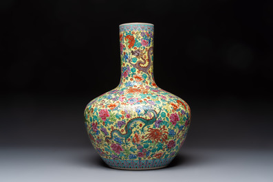 A Chinese famille rose yellow-ground 'Tianqiu Ping' vase with dragons and flowers, 20th C.