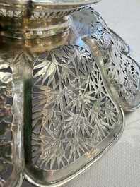 A Chinese silver 'Dragons and Bamboo' basket, Hung Chong 安昌 mark, 19/20th C.
