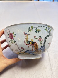 A Chinese Canton enamel 'Phoenix' bowl, Wan Yanchang Zhi 萬延常製 mark, 18th C.