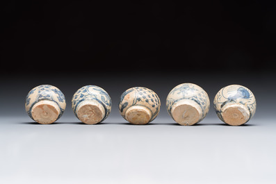 11 Chinese Swatow blue and white jarlets, Ming