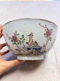 A Chinese Canton enamel 'Phoenix' bowl, Wan Yanchang Zhi 萬延常製 mark, 18th C.