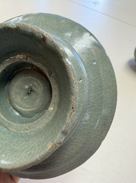 A fine Korean celadon tea bowl with its original stand, Goryeo, 12th C.