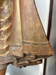 A very large Burmese mica-inlaid gilt-lacquered wooden Mandaly Buddha, 20th C.