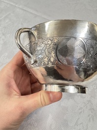 A fine Vietnamese silver saucer and handled bowl, Lei 雷 mark, 19th C.