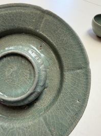 A fine Korean celadon tea bowl with its original stand, Goryeo, 12th C.