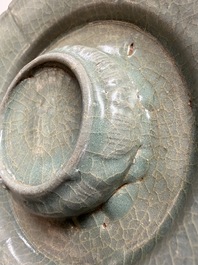 A fine Korean celadon tea bowl with its original stand, Goryeo, 12th C.