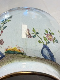 A Chinese Canton enamel 'Phoenix' bowl, Wan Yanchang Zhi 萬延常製 mark, 18th C.
