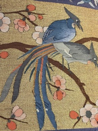 A rare and large Chinese gold-thread and silk 'Bai Niao Chao Feng 百鳥朝鳳' kesi panel, Republic