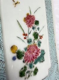 A square Chinese famille rose brush pot with floral design, Yongzheng/Qianlong