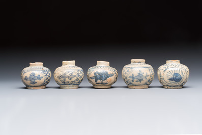 11 Chinese Swatow blue and white jarlets, Ming