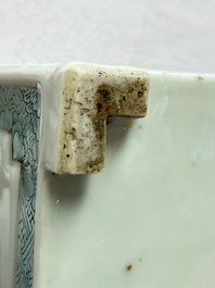 A square Chinese famille rose brush pot with floral design, Yongzheng/Qianlong