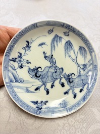A pair of Chinese blue and white 'Ca Mau' shipwreck cups and saucers, Yongzheng