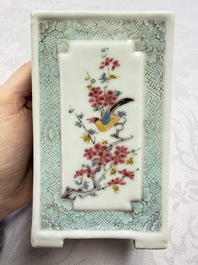 A square Chinese famille rose brush pot with floral design, Yongzheng/Qianlong