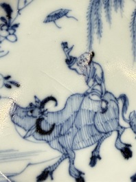 A pair of Chinese blue and white 'Ca Mau' shipwreck cups and saucers, Yongzheng