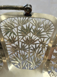 A Chinese silver 'Dragons and Bamboo' basket, Hung Chong 安昌 mark, 19/20th C.