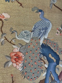 A rare and large Chinese gold-thread and silk 'Bai Niao Chao Feng 百鳥朝鳳' kesi panel, Republic