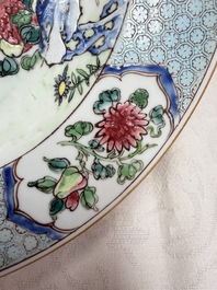 A fine Chinese famille rose 'Roosters' plate, Yongzheng