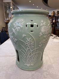 A Chinese slib-decorated celadon-ground garden seat, 19th C.