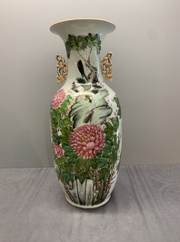 Two Chinese famille rose vases and a jar, 19/20th C.
