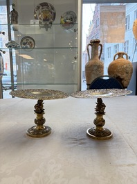 A pair of Chinese gilt-silver 'Dragon' tazzas, Heng Lai 恒來 marks, 19/20th C.
