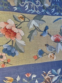 A rare and large Chinese gold-thread and silk 'Bai Niao Chao Feng 百鳥朝鳳' kesi panel, Republic