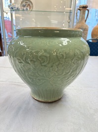 A fine large Chinese Longquan celadon 'Floral' jar, Ming