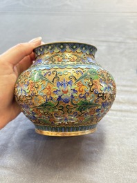 Two Chinese cloisonn&eacute; covered jars, a vase and two brush washers, 19/20th C.