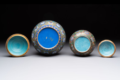 Two Chinese cloisonn&eacute; covered jars, a vase and two brush washers, 19/20th C.
