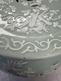 A Chinese slib-decorated celadon-ground garden seat, 19th C.