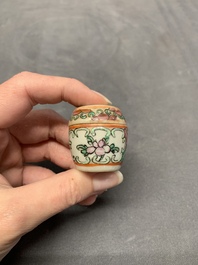 Nine Chinese famille rose wares, 19/20th C.