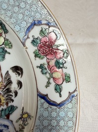 A fine Chinese famille rose 'Roosters' plate, Yongzheng