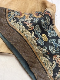 A Chinese silk blue-ground summer gauze 'Dragons' robe, 19th C.