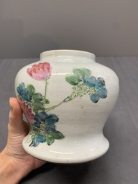 Nine Chinese famille rose wares, 19/20th C.