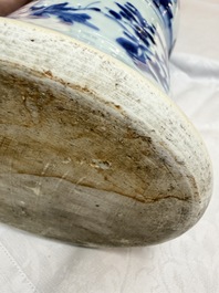 A pair of large Chinese blue and white 'Gu' vases with elegant ladies and playing boys, Kangxi