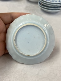17 Chinese blue and white cups and 22 saucers, Kangxi/Yongzheng