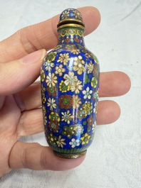 A collection of 12 Chinese cloisonn&eacute; snuff bottles with floral design, 19/20th C.