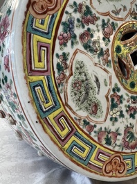 A Chinese famille rose 'Phoenix and Magpies' garden seat, 19th C.