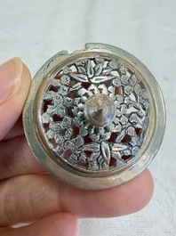 A collection of 11 Chinese silver wares, various marks, 19/20th C.