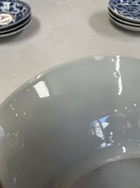 17 Chinese blue and white cups and 22 saucers, Kangxi/Yongzheng