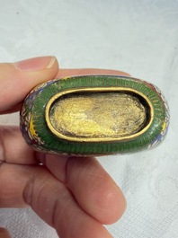 A collection of 12 Chinese cloisonn&eacute; snuff bottles with floral design, 19/20th C.