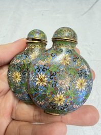 A collection of 12 Chinese cloisonn&eacute; snuff bottles with floral design, 19/20th C.