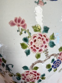 A pair of Chinese famille rose 'Phoenixes among Flowering Branches' vases and covers, 20th C.