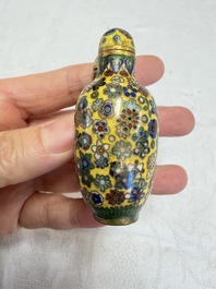 A collection of 12 Chinese cloisonn&eacute; snuff bottles with floral design, 19/20th C.