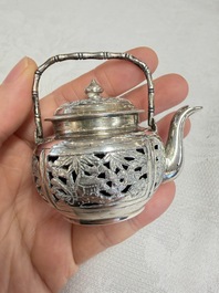 A collection of 11 Chinese silver wares, various marks, 19/20th C.