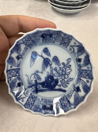 17 Chinese blue and white cups and 22 saucers, Kangxi/Yongzheng