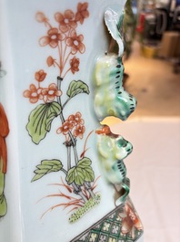 A pair of large Chinese famille verte hexagonal 'Si Ai Tu 四愛圖' vases, 19th C.