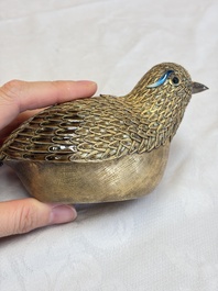 A pair of Chinese enamelled gilt-silver quail-form boxes and covers, 19/20th C.