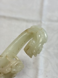 A fine Chinese white jade 'Dragon' belt hook, Qing