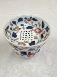 A rare Japanese Imari container or stand with floral design, Edo, early 18th C.
